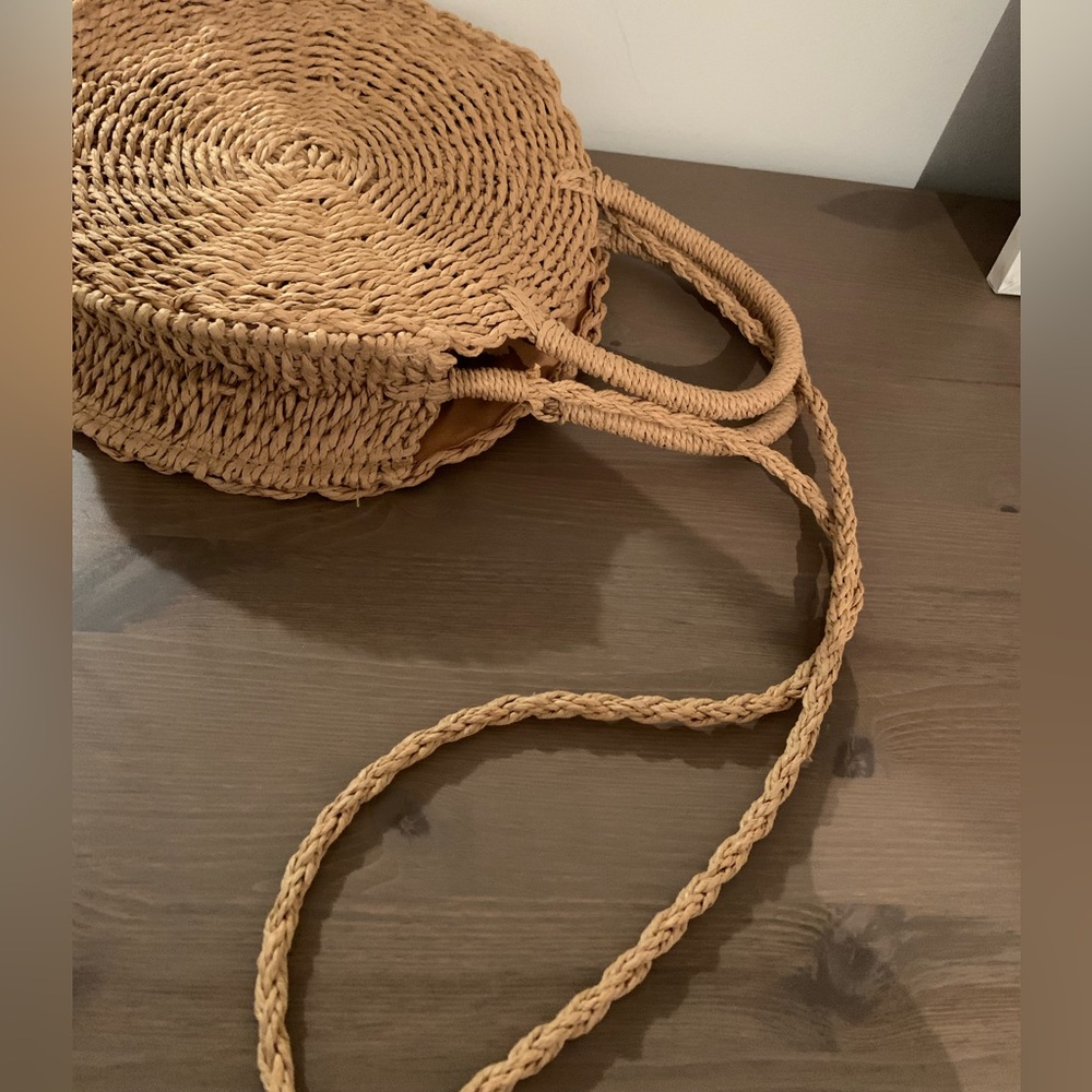 Straw rattan round bag - Picture 3 of 6